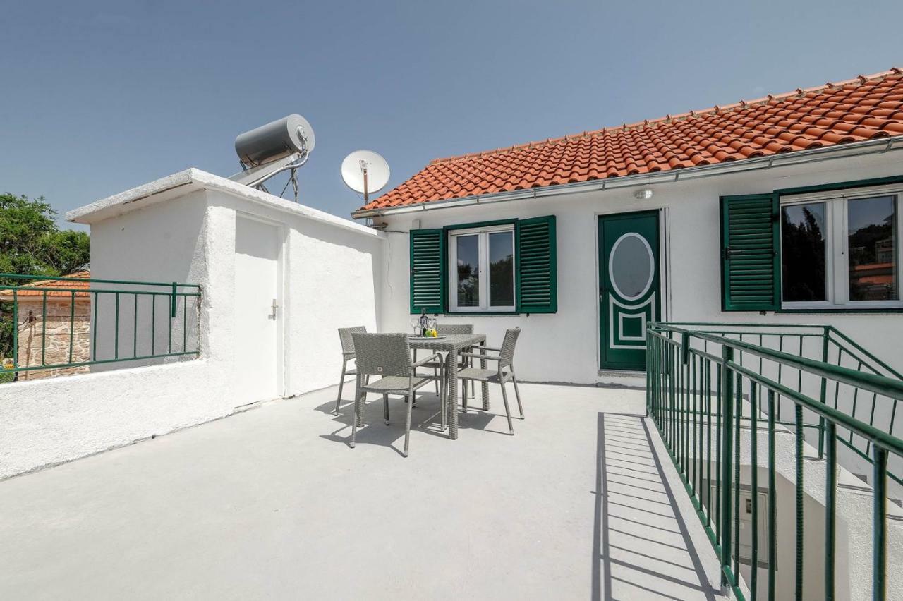 Apartments Nada Tribalj Exterior foto